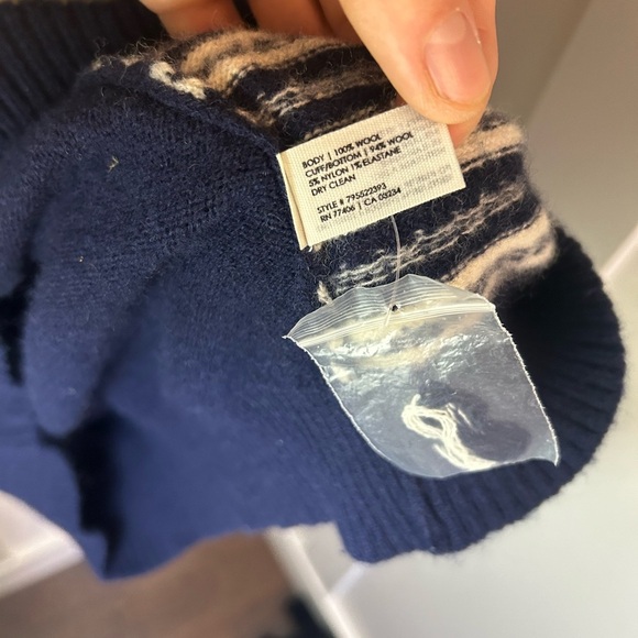 Vintage Club Monaco knit wool sweater - Picture 4 of 11